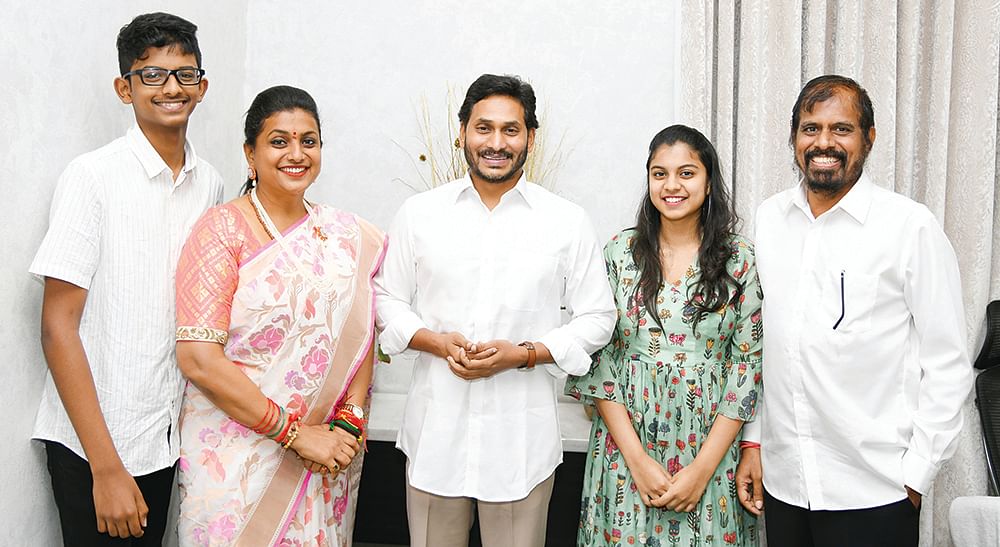 “ஜெயலலிதாவுக்கு நான் மகள் மாதிரி!”