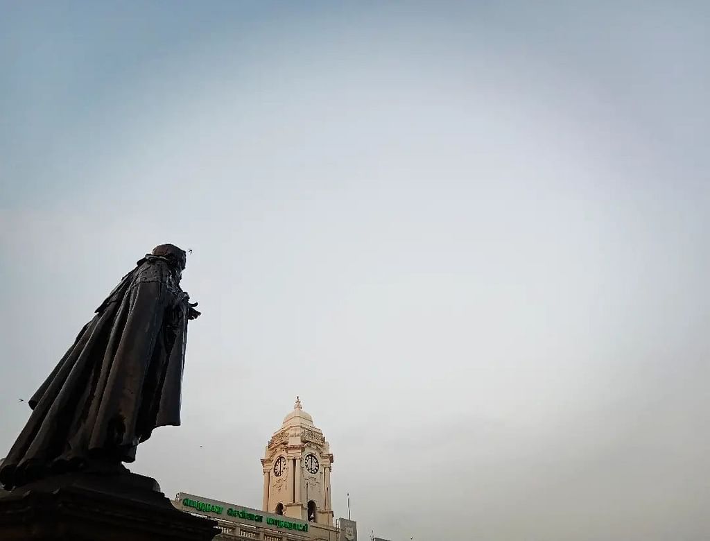 ரிப்பன், மாளிகை