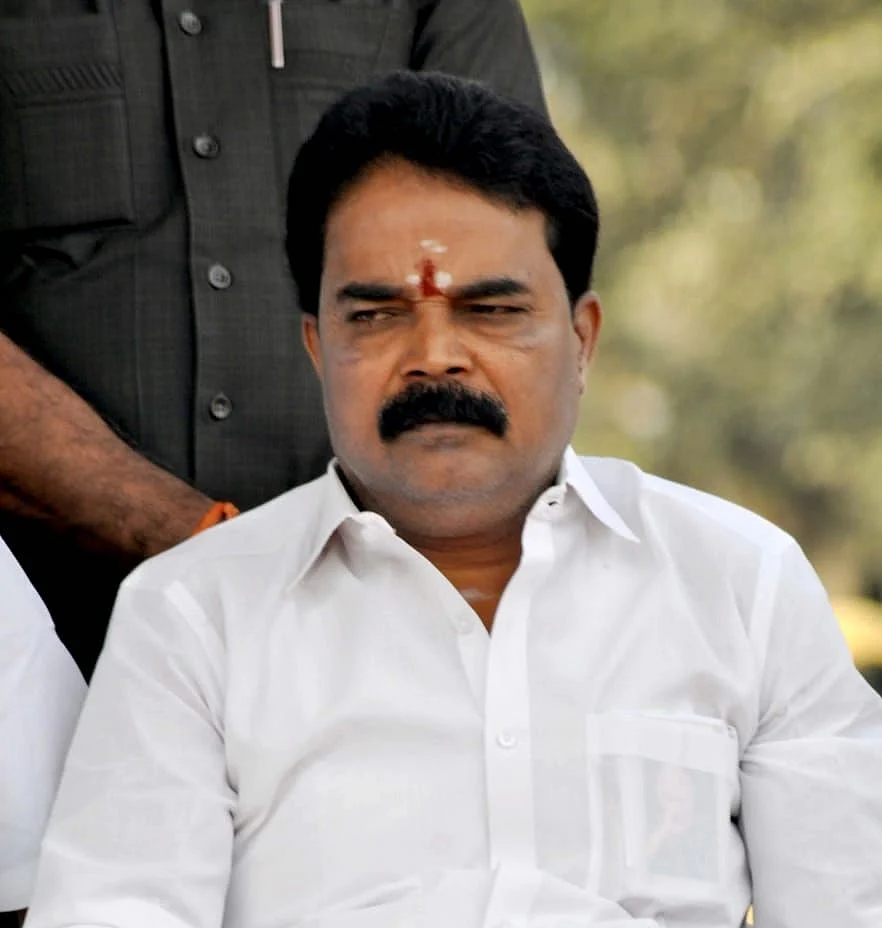 இளங்கோவன்