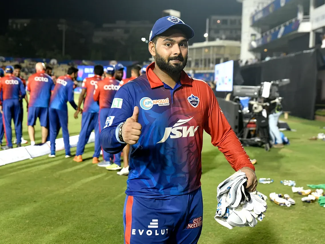 KKR vs DC: வார்னர், பிரித்திவி சரவெடி; குல்தீப் கம்பேக்; பெஸ்ட்டை வெளிக்காட்ட மறுத்த கொல்கத்தா!