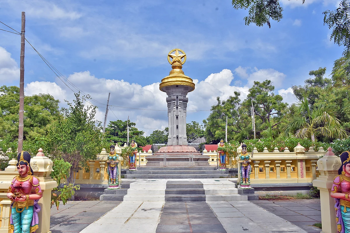 சத்ய யுக சிருஷ்டி கோயில்