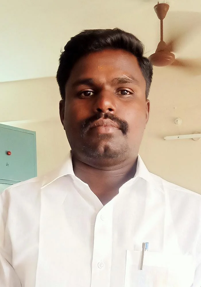 வழக்கறிஞர் கார்த்தி
