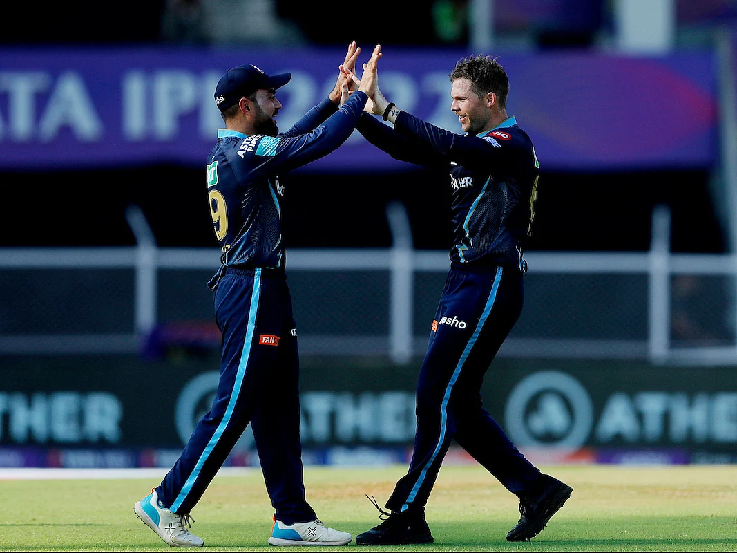 GT v RCB: கோலி, ரஜத் அரைசதம் வீண்... முதலிடத்தை மீண்டும் தக்கவைத்த குஜராத்!
