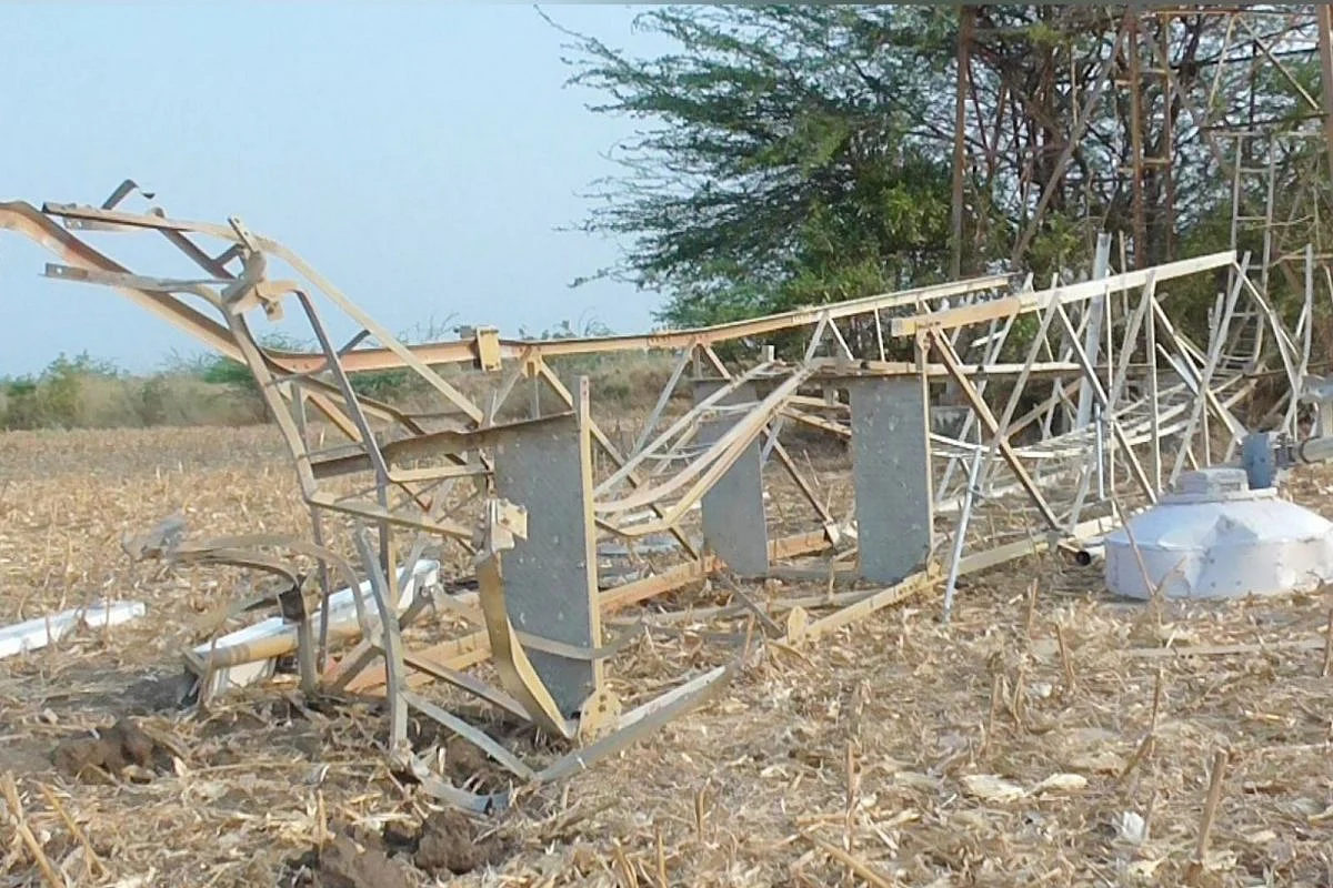திருடப்பட்ட செல்போன் டவர்