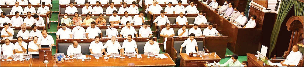 விவாதிப்போம்... கேள்வி கேட்போம்... சுட்டிக்காட்டுவோம்... வலியுறுத்துவோம்!