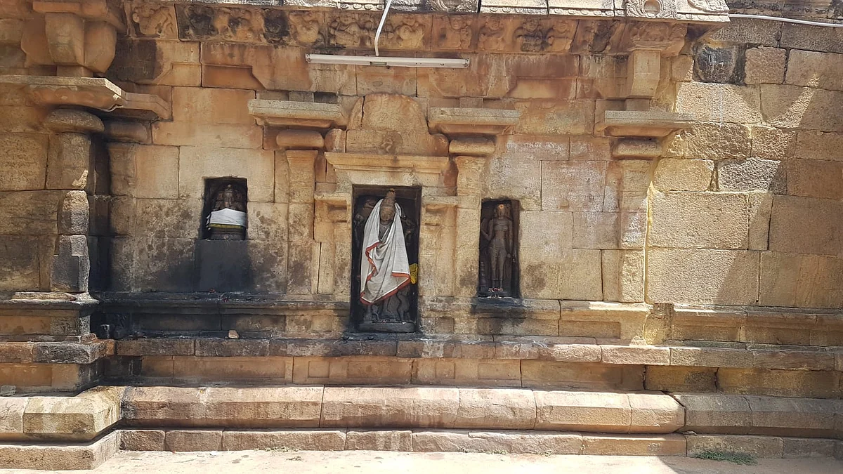 சோழமாதேவி