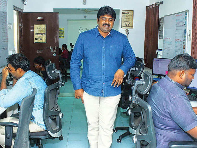 ‘‘வேலை வேணுமா? மிஸ்டுகால் கொடுங்க..!’’ பரமத்திவேலூர் ஸ்டார்ட்அப் ஆச்சர்யம்!