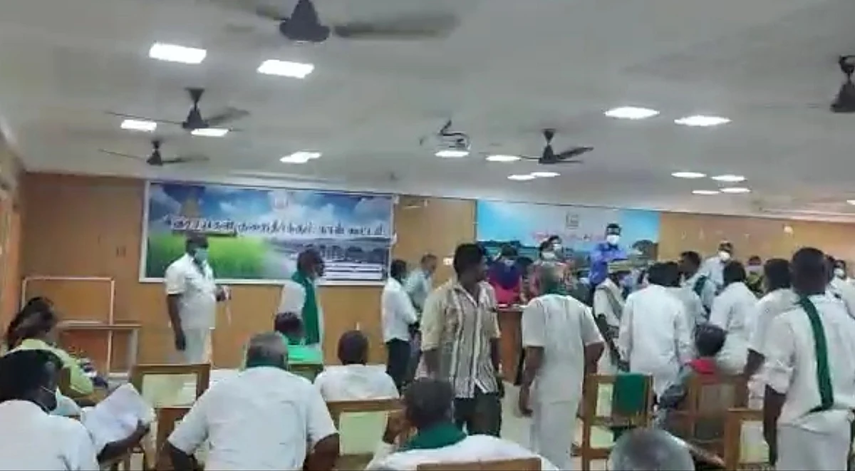 விவசாயிகள் குறைத்தீர்ப்பு கூட்டம்