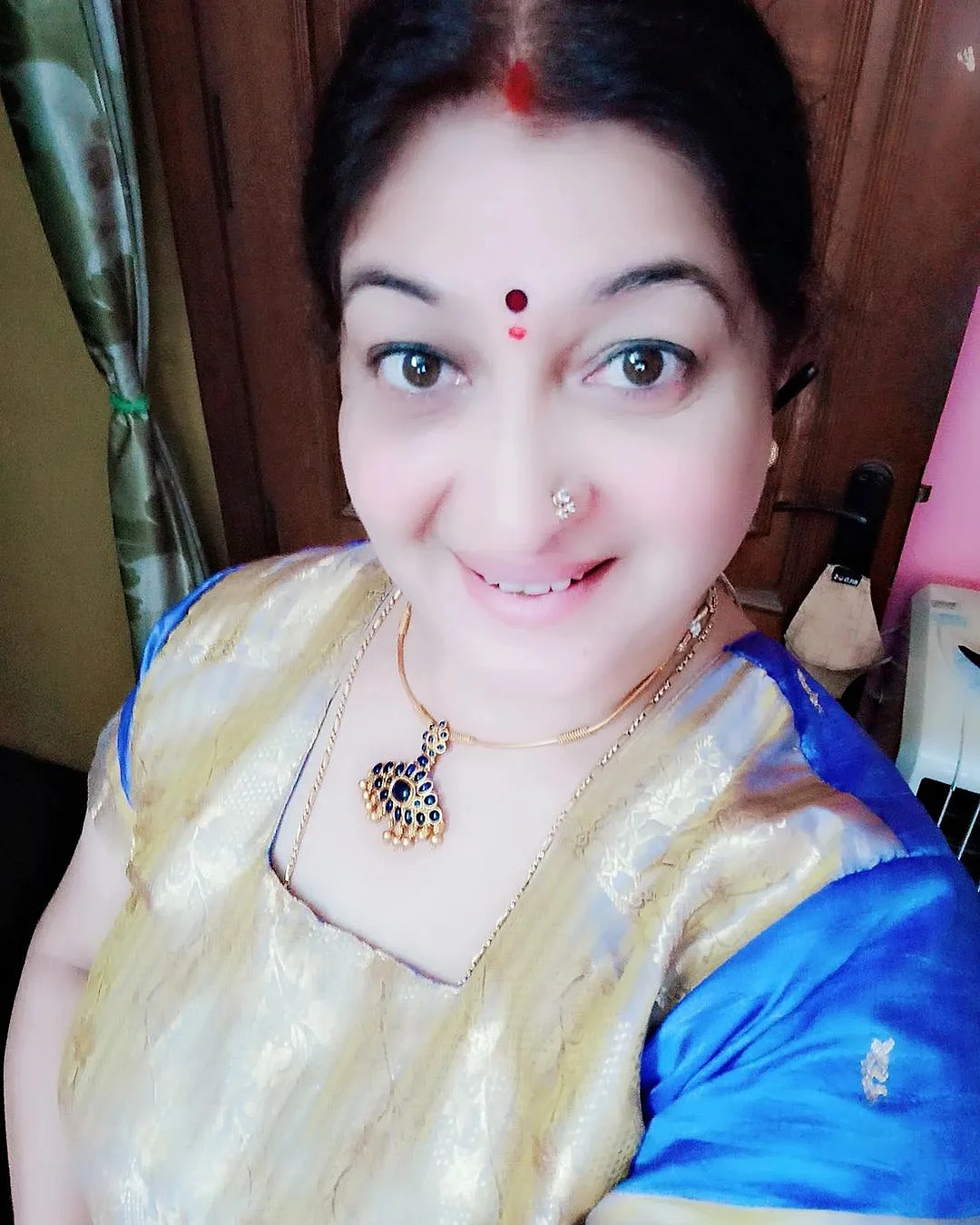 வீணா