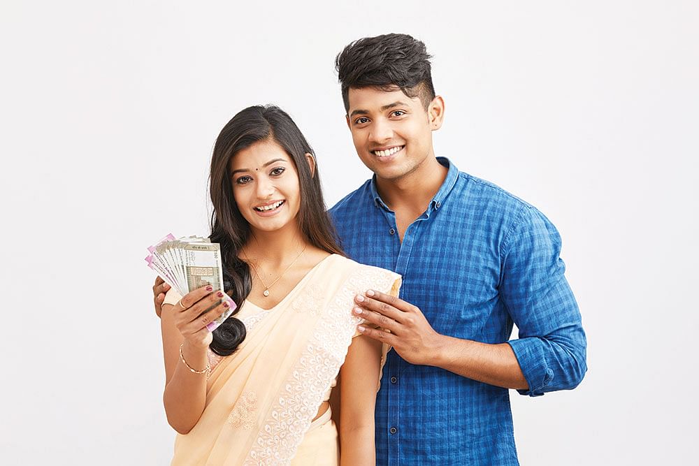 மகிழ்ச்சியான மண வாழ்க்கைக்கு
10 பணப் பாடங்கள்! புது ஜோடிகளுக்கான வழிகாட்டல்
