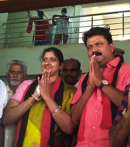 ரேணுப்ரியா-பாலமுருகன்