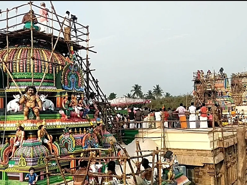 62 ஆண்டுகளுக்குப் பின் நடைபெற்ற ஸ்ரீ உக்தவேதீஸ்வரர் ஆலய கும்பாபிஷேகம்-திரளான பக்தர்கள் பங்கேற்பு !