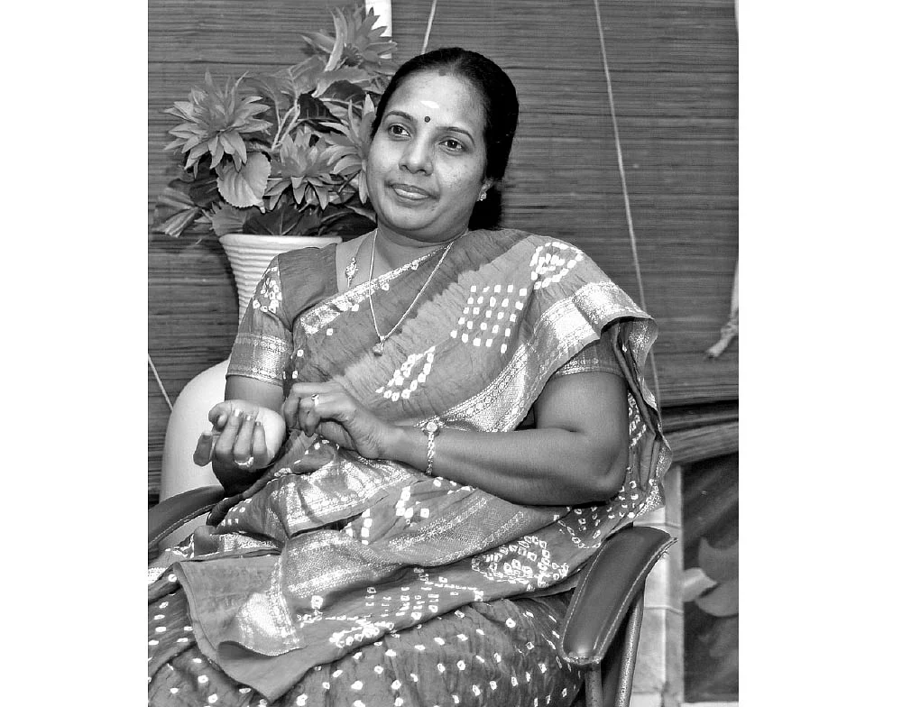 உதயநிதியை வாழ்த்தினால்தான் அமைச்சர்களுக்கு நிம்மதி! - வாளைச் சுழற்றும் வானதி சீனிவாசன்