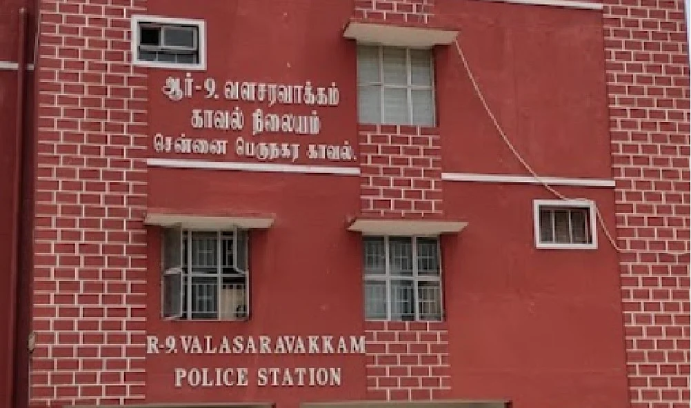 வளசரவாக்கம் காவல் நிலையம்