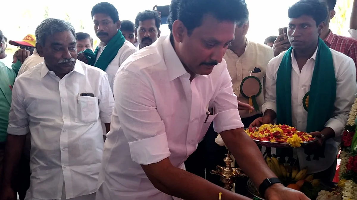 அமைச்சர் அன்பில் மகேஷ் பொய்யாமொழி