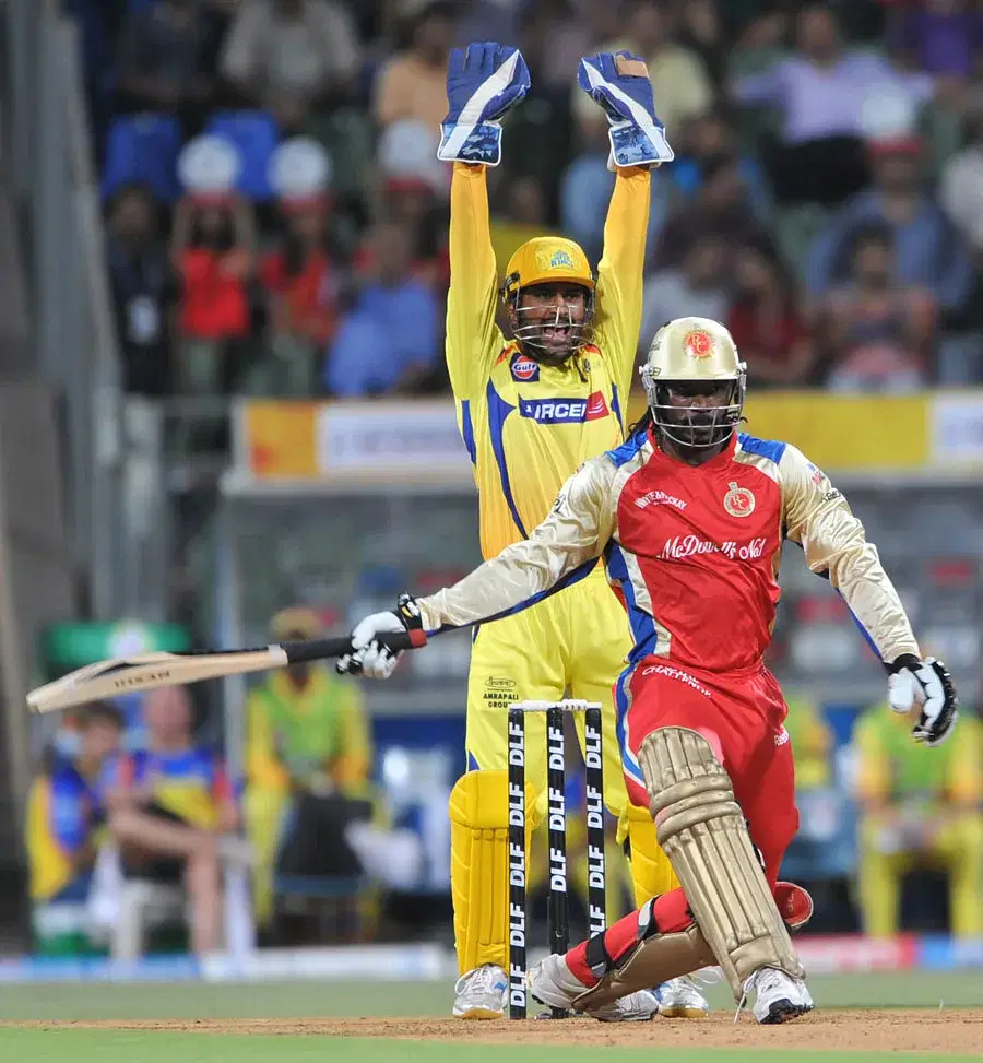 Dhoni - Gayle