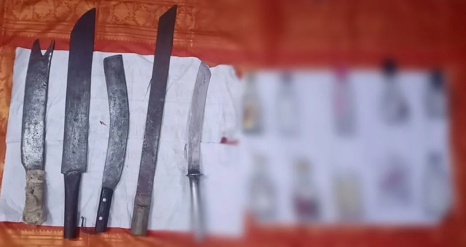 ஆயுதங்கள்