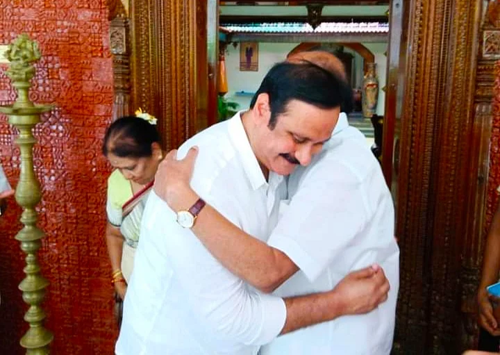 ராமதாஸ் - அன்புமணி
