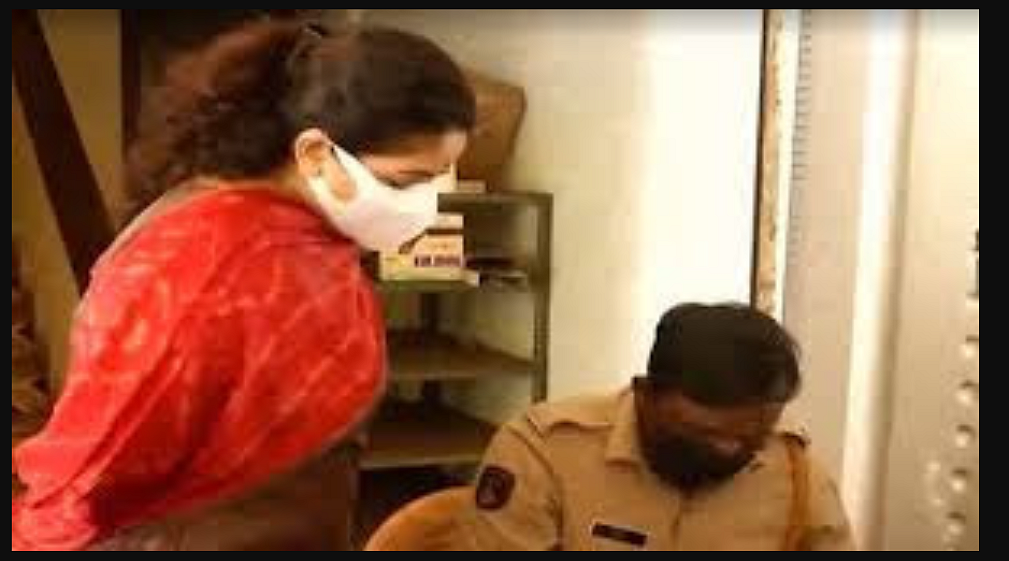 காவ்யா மாதவனிடம் விசாரணை
