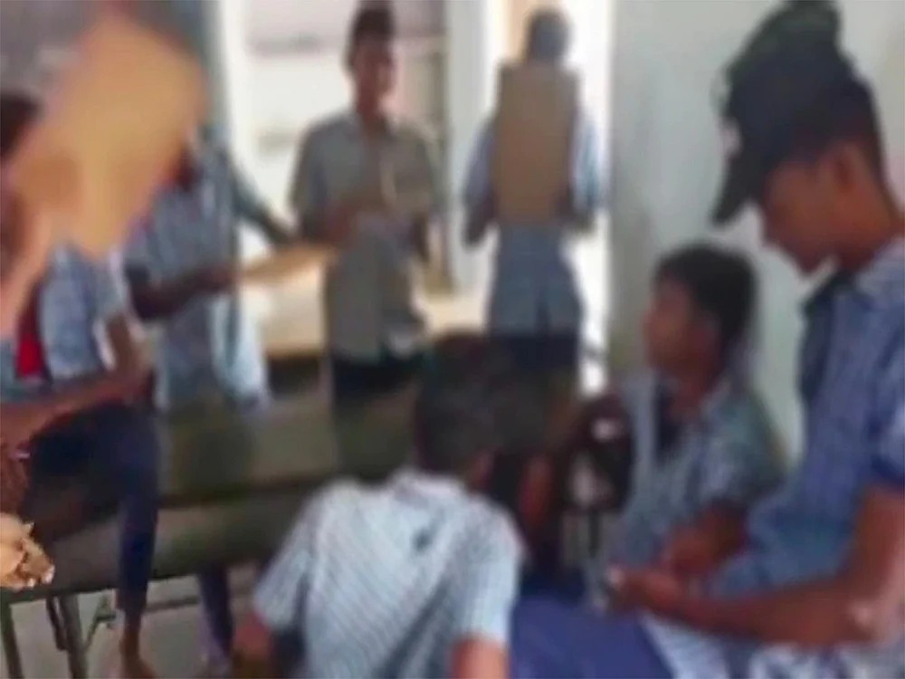போதை... மோதல்... உளச்சிக்கல்... பாதை மாறும் பள்ளி மாணவர்கள்!