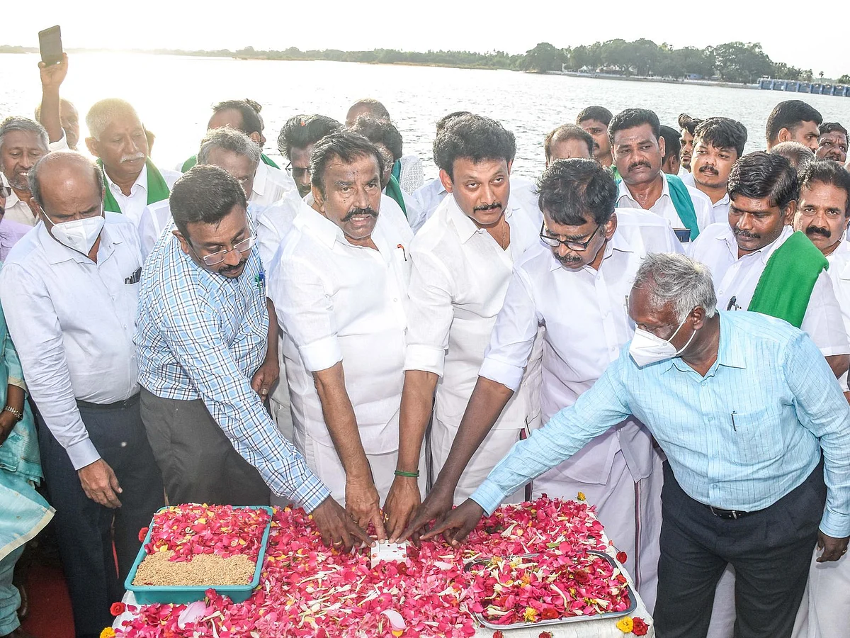 `இந்த ஆண்டு தண்ணீர் பிரச்னை இருக்காது!' கல்லணை திறப்பு விழாவில் அமைச்சர் கே.என்.நேரு