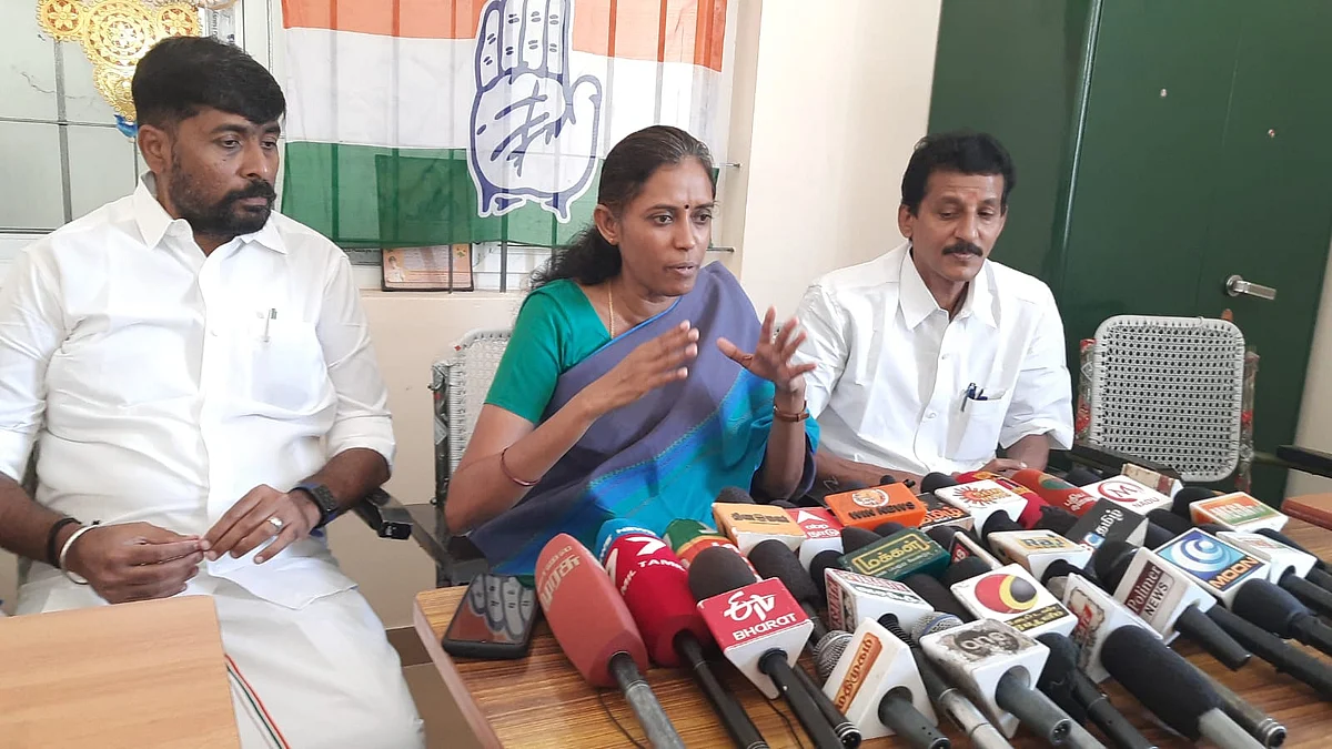பேட்டியளிக்கும் ஜோதிமணி