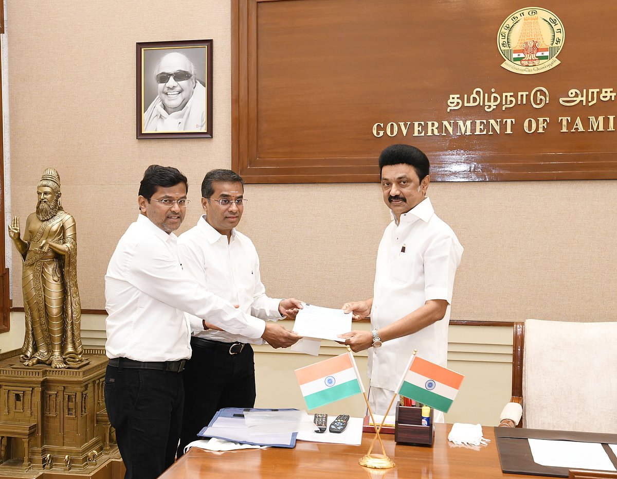 இலங்கை நெருக்கடி: முதல்வர் பொது நிவாரண நிதிக்கு ரூ.50 லட்சம் வழங்கியது GRT ஜூவல்லர்ஸ்!