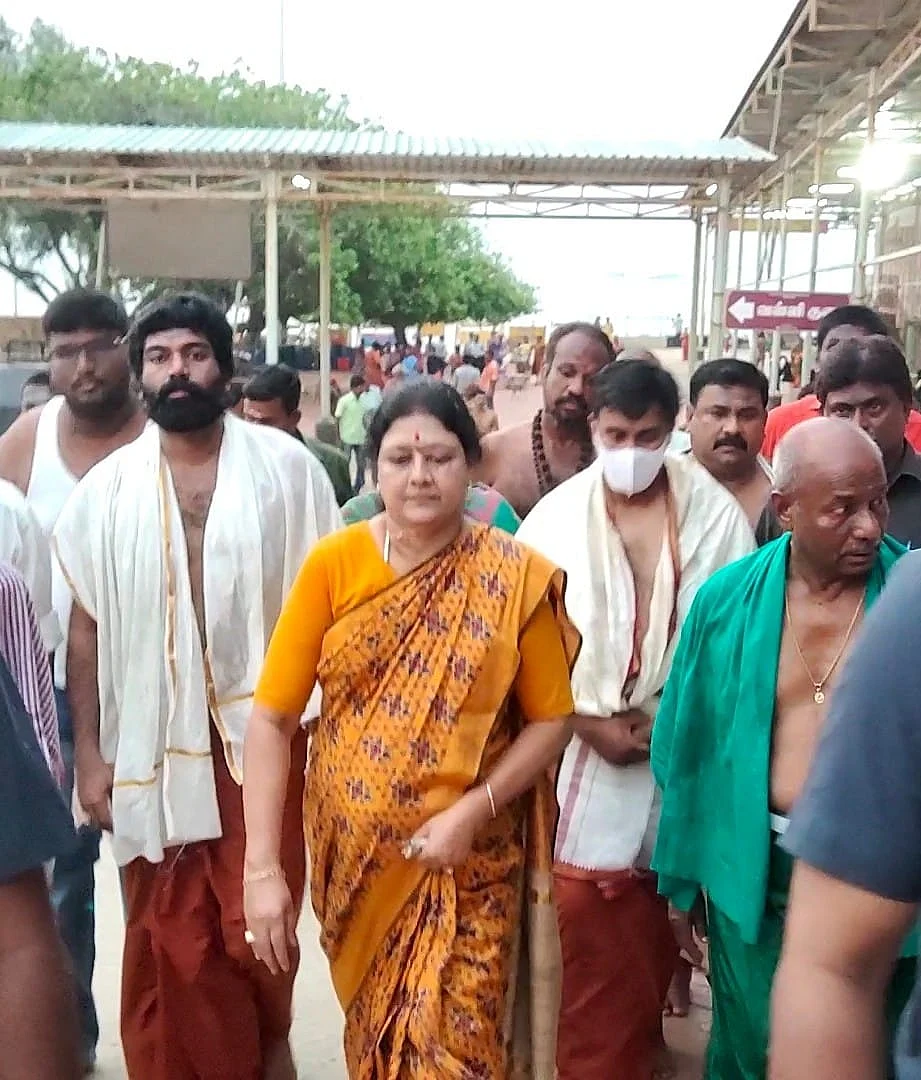 சசிகலா