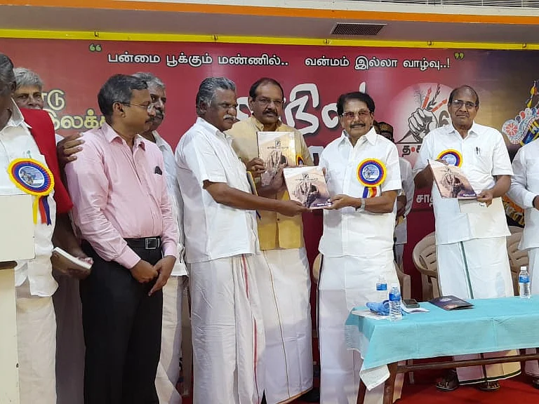 ``காந்தியம், கம்யூனிசம், திராவிட மாடல்... மூன்றும் ஒரே ராணுவத்தின் 3 படைகள்” - பீட்டர் அல்போன்ஸ்