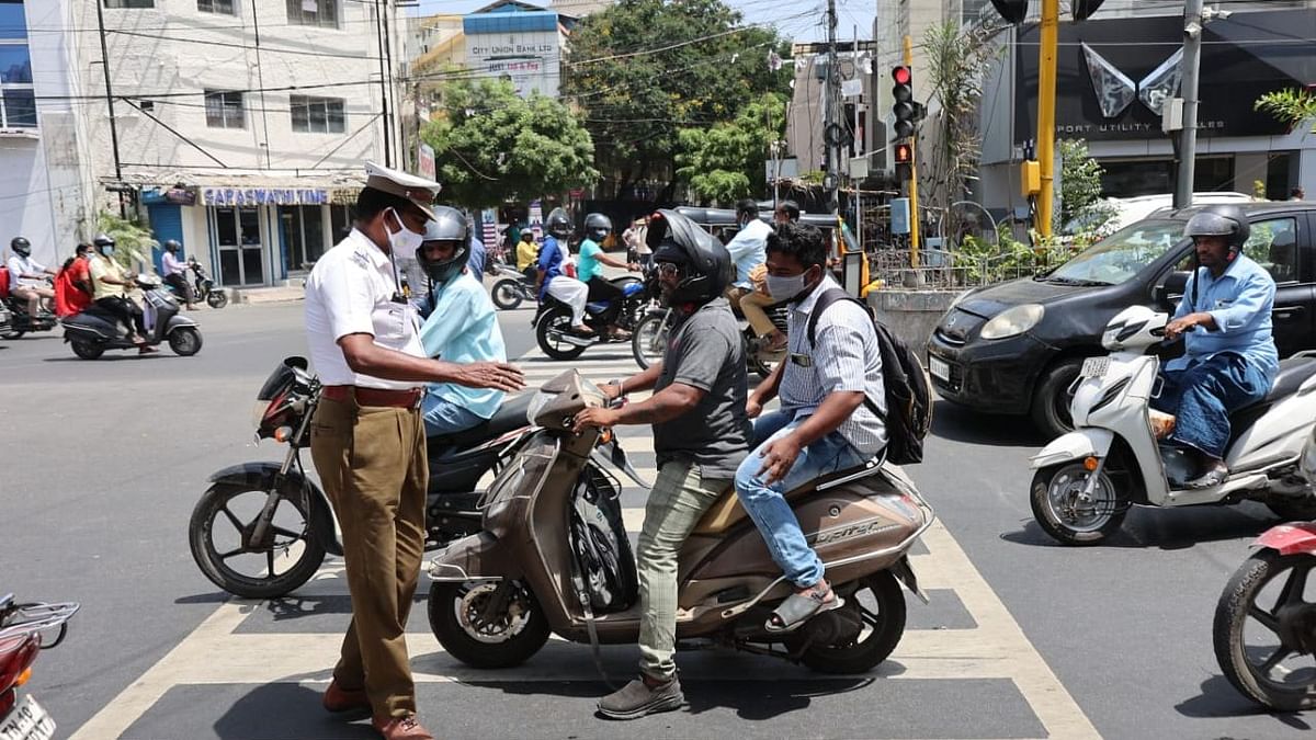 புதிய போக்குவரத்து விதி அமல்