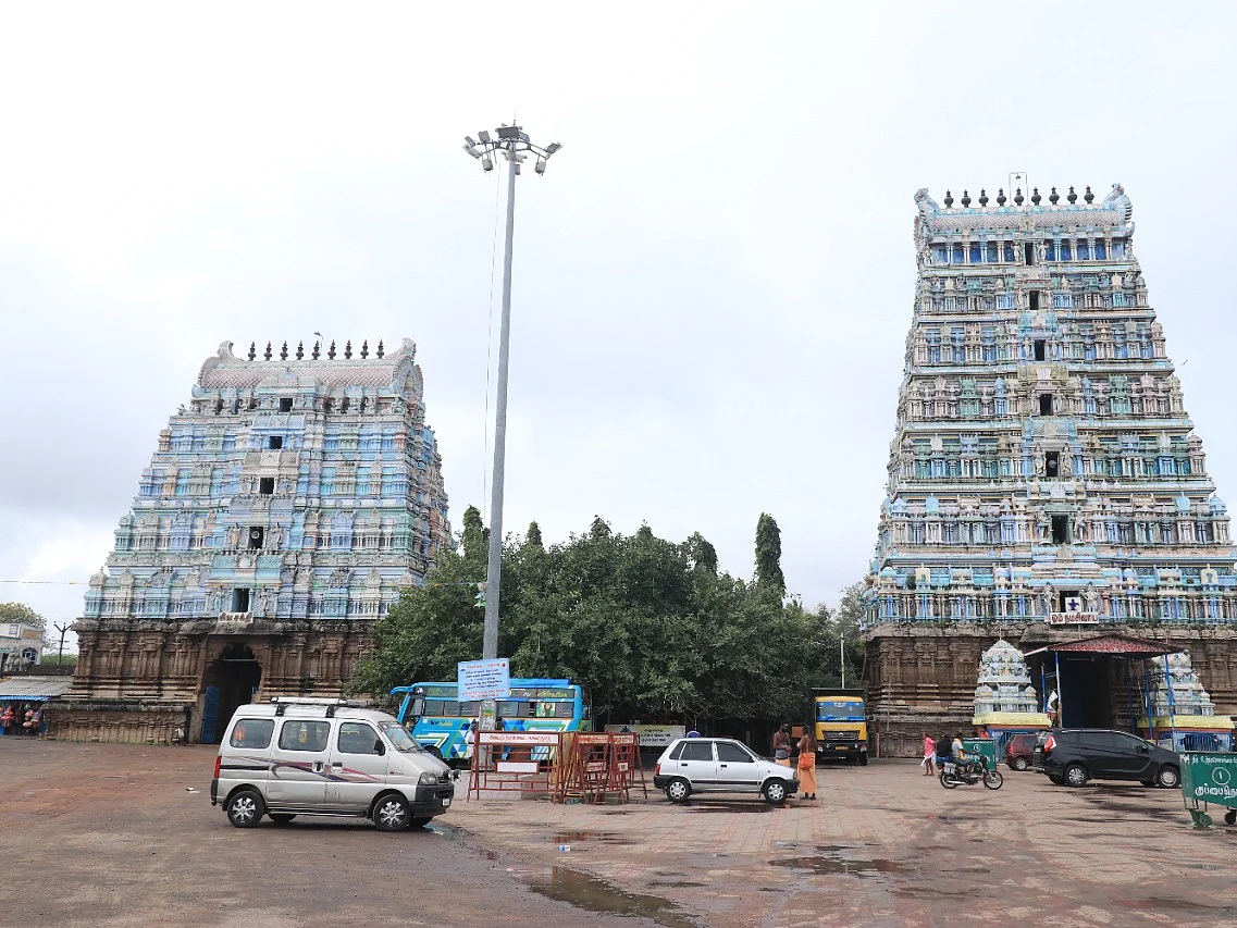 உத்திரகோசமங்கை கோயில் மூலஸ்தானத்தில் வராகி அம்மன் சிலை மாயம்! - போலீஸில் புகார்