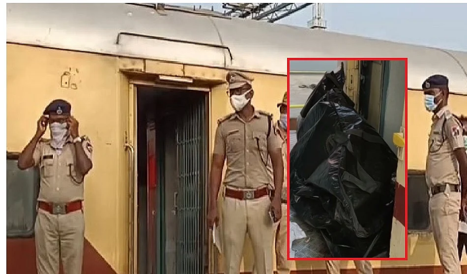 ரயிலில் அழுகிய நிலையில் பெண் சடலம்