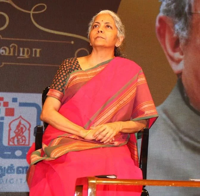 நிர்மலா சீதாராமன்