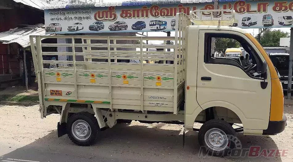 டாடா ஏஸ் குட்டி யானை