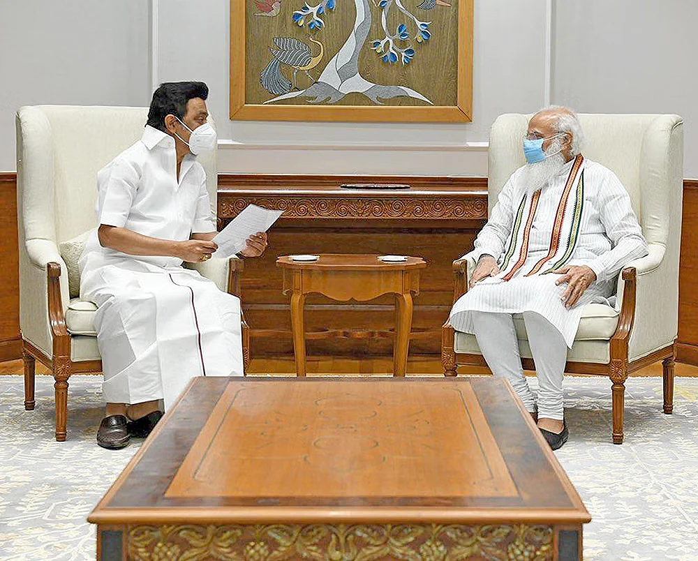 ஸ்டாலின், மோடி