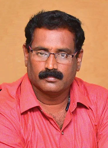 அத்துமீறும் மாணவர்கள்,
அடக்க முடியாத ஆசிரியர்கள்...
தீர்வுதான் என்ன?