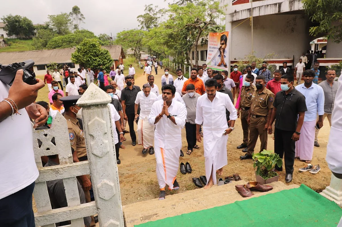 இலங்கையில் அண்ணாமலை