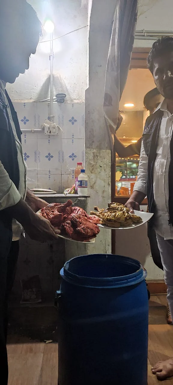 கெட்டுப்போன இறைச்சிகள்