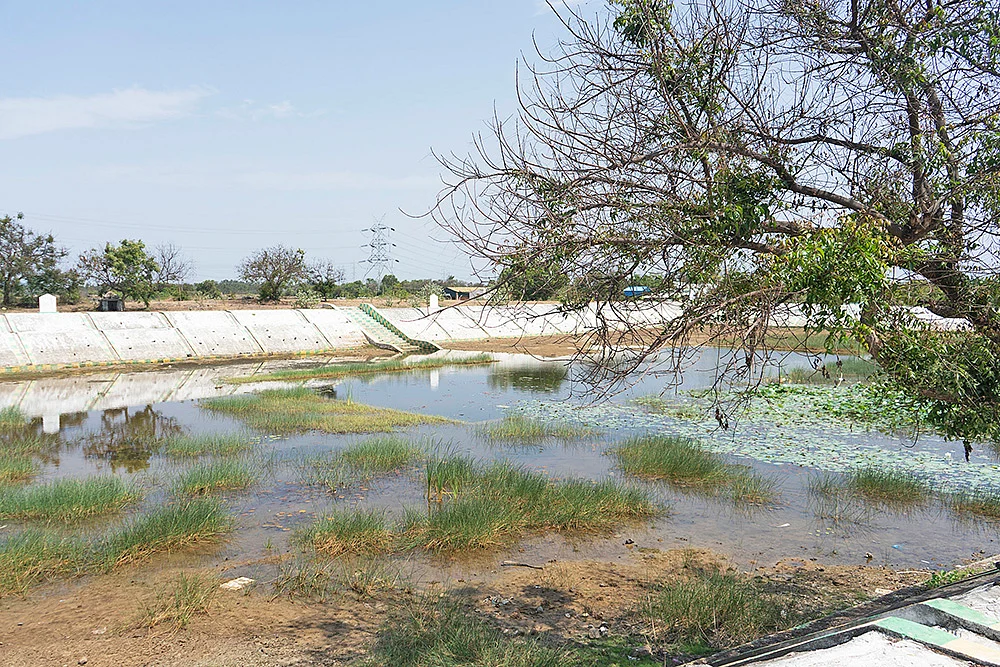 தீர்த்தக்குளம்