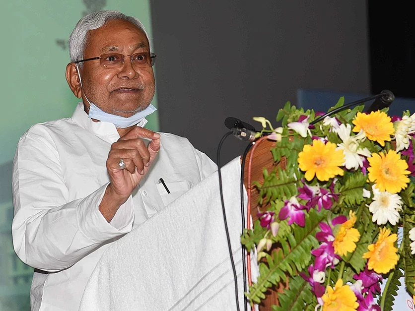 வரதட்சணை: ``ஆணும், ஆணும் திருமணம் செய்துகொண்டால் குழந்தை பிறக்குமா?!" - நிதிஷ் குமார்