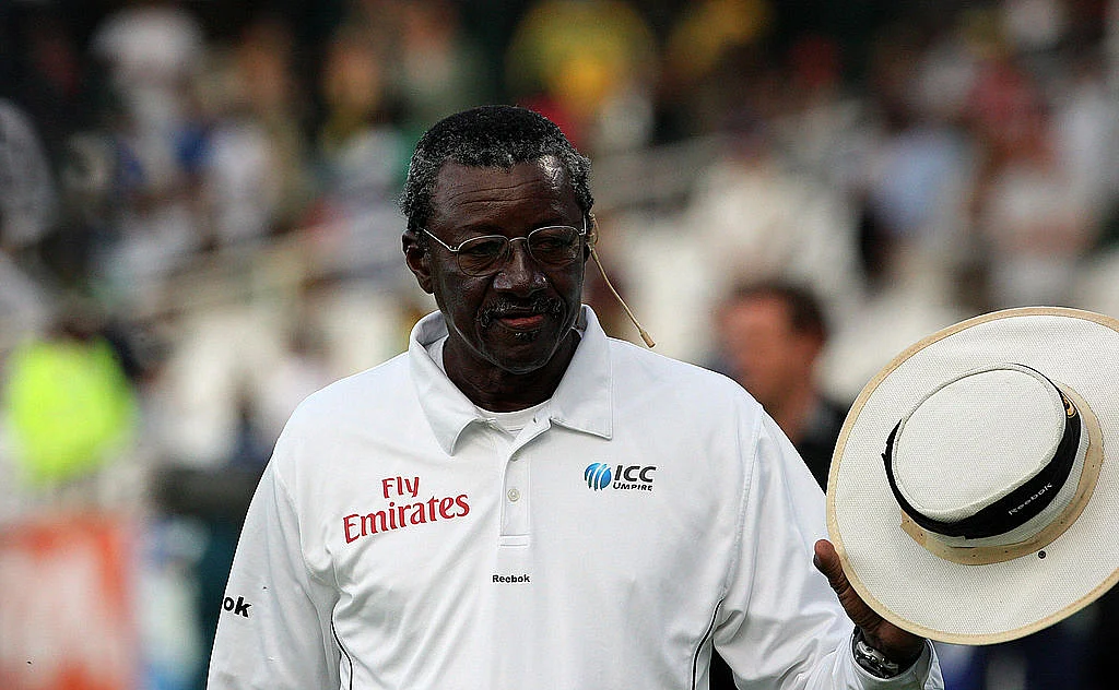 Steve Bucknor | ஸ்டீவ் பக்னர்