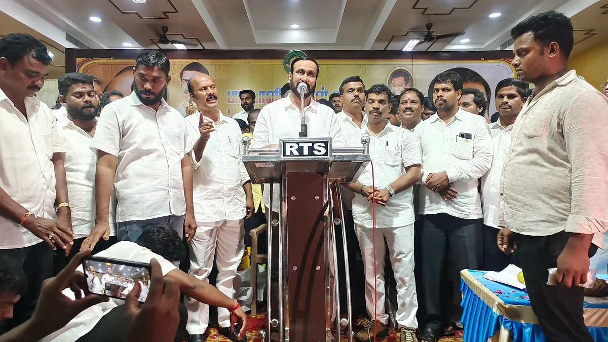 செய்தியாளர் சந்திப்பு
