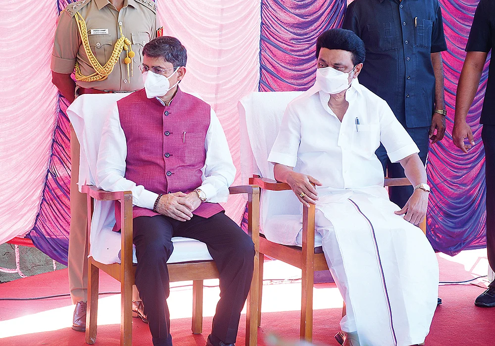 ஆர்.என்.ரவி, ஸ்டாலின்