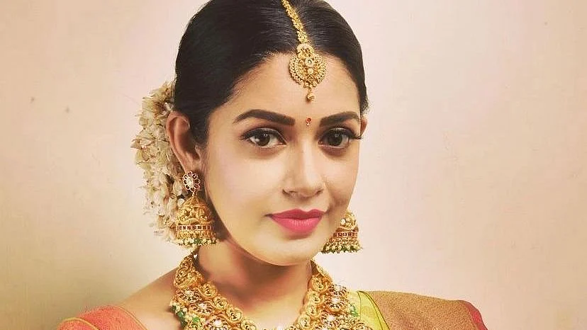 சாயா சிங்