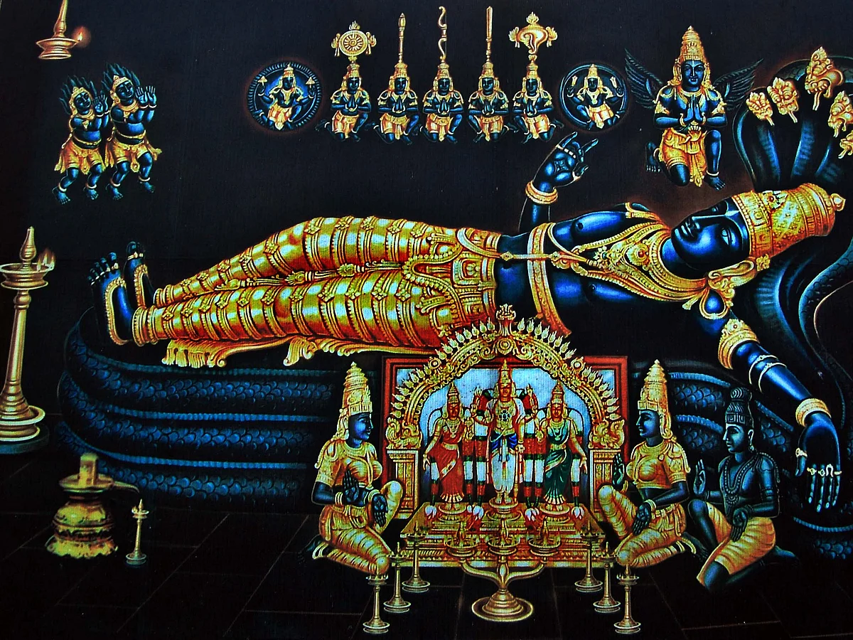 திருவட்டாறு ஶ்ரீஆதிகேசவ பெருமாள்: சாமிக்கு தங்க அங்கி இல்லாமல் கும்பாபிஷேகமா? கொதிக்கும் பக்தர்கள்!