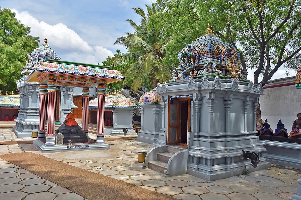 சத்ய யுக சிருஷ்டி கோயில்