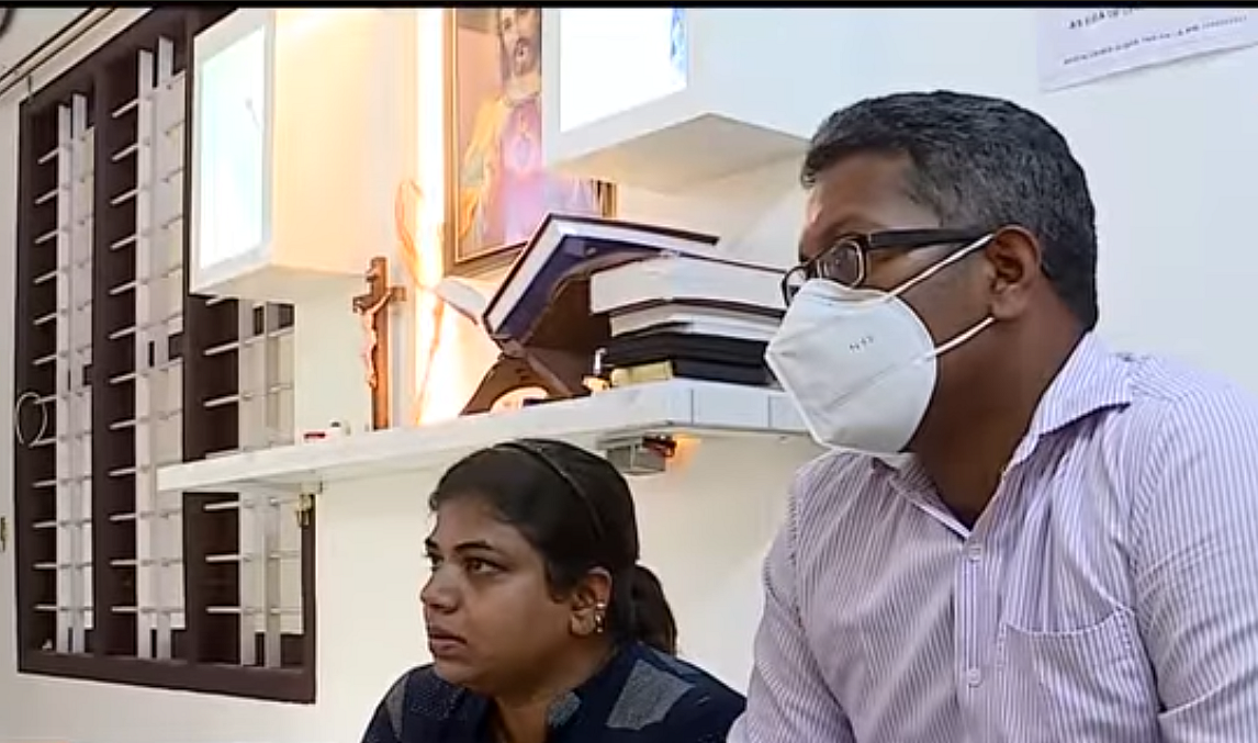 அஜோய் - அன்னா தம்பதி