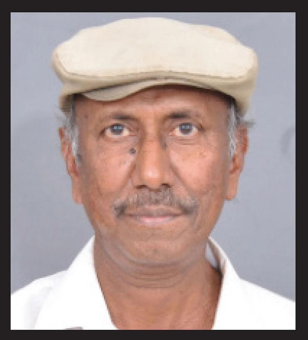 ப.முகைதீன் சேக் தாவூது
