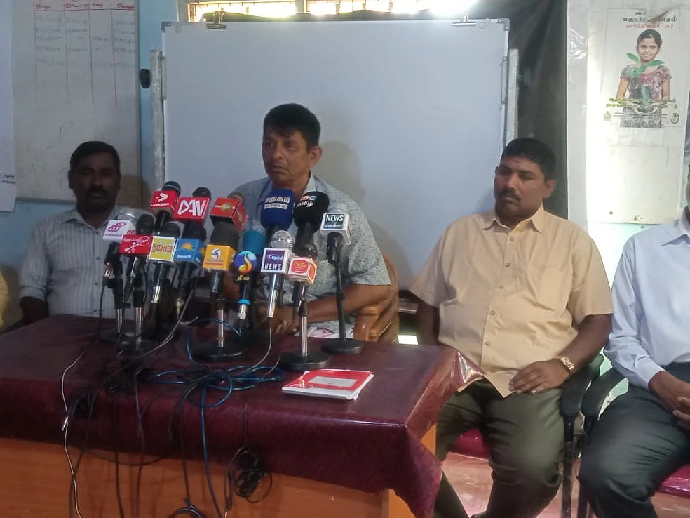 ``கச்சத்தீவை இந்தியாவுக்கு குத்தகைக்கு விட முயற்சி!" - இலங்கை மீனவர் சங்கத்தினர் குற்றச்சாட்டு