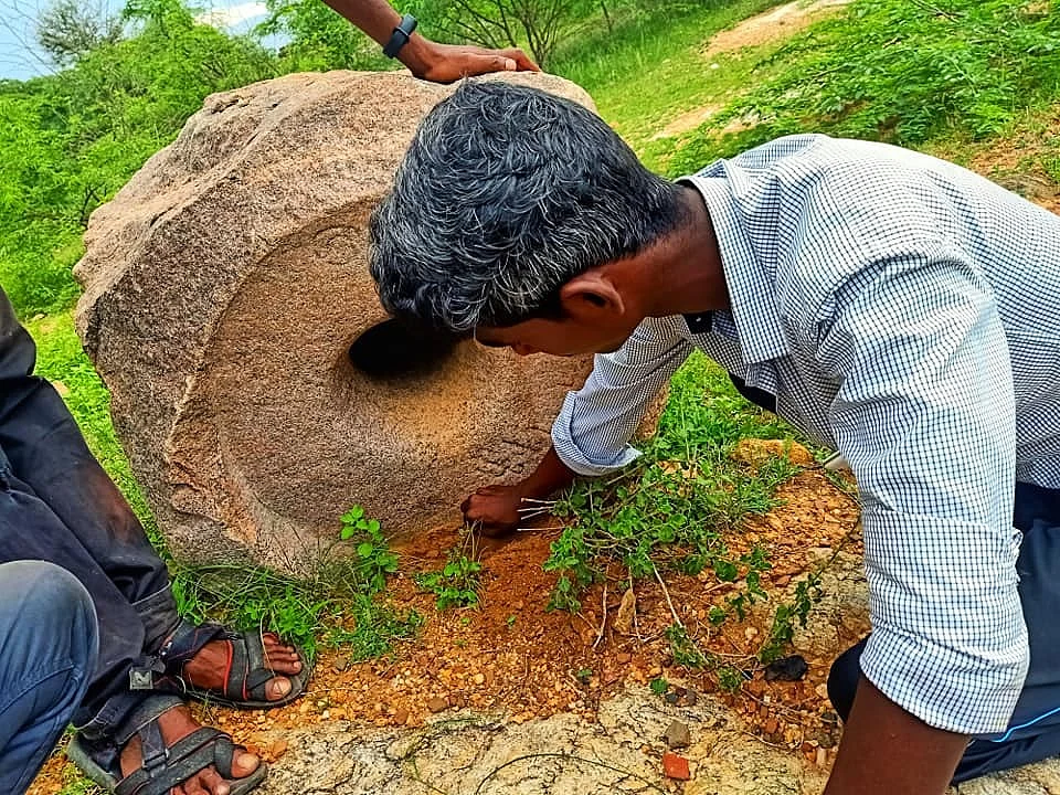 நடுகல்